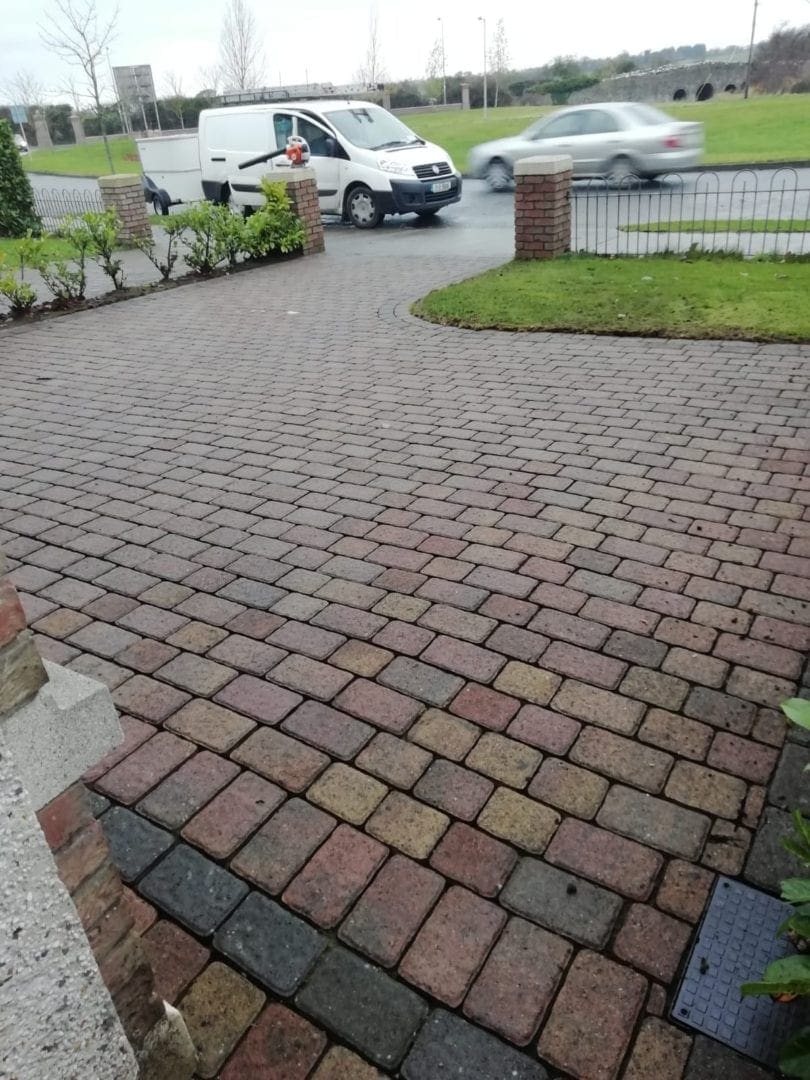 Patio bricks after cleaning look like brand new and you can see all the lovely colours